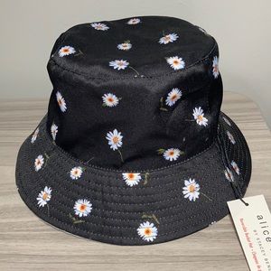 Alice+Olivia Bucket Hat